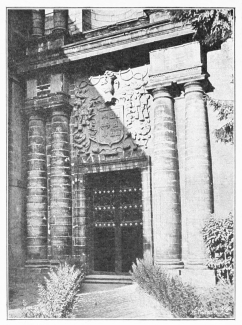 Portada de la iglesia de la Misericordia.