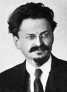 Trotsky portrait.jpg