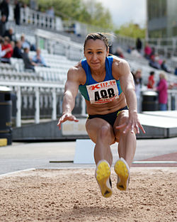 Jessica Ennis - salto de longitud - 3.jpg