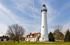 Wind_Point_Lighthouse_071104.jpg