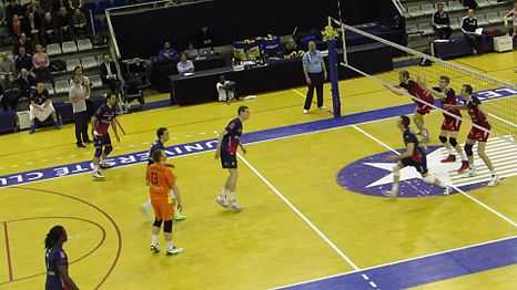 Fichier:Paris Volley - Chaumont, 18 February 2014 - 27- Bloc.webm