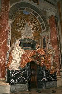 Vue de la niche contenant le monument funéraire d'Alexandre VII. La mort lui tend un sablier