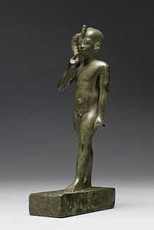 statuette en bronze