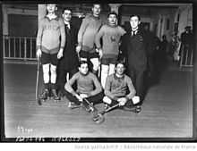 Photographie en noir et blanc du Skating Roller Hockey Club de France