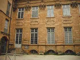 Façade de l'hôtel Boyer d'Éguilles abritant le Muséum d'histoire naturelle d'Aix-en-Provence.