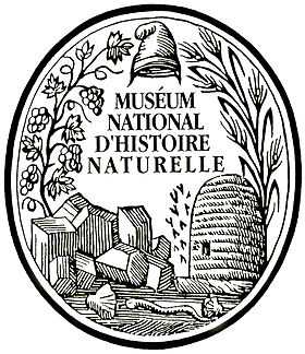 Le logo du Muséum, datant de la Révolution française, symbolise les Règnes de la nature, la liberté, le travail et leurs fruits