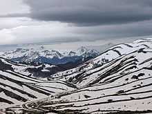 Le massif de la Bistra enneigé