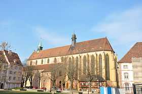 L'église protestante sur la place du 2-Février.