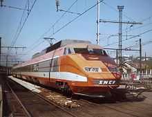 Rame TGV no 4 en gare de Chambéry dans les années 1980