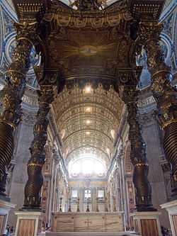 vue rapprochée du baldaquin et du maître autel de la basilique