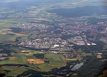 Vue aérienne de Beauvais en direction de l'ouest.